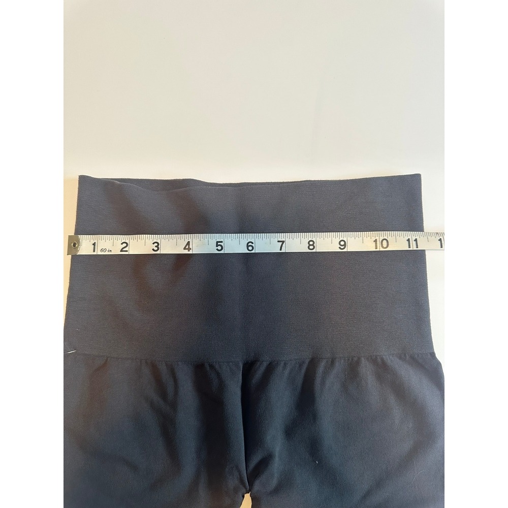 Set of M. Rena High Waisted Seamless Leggings NWT & Capris Dk. Gray Med. - Picture 7 of 13